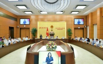 Chính sách tiền lương và phụ cấp cho nhà giáo cần phù hợp với bối cảnh cải cách tiền lương