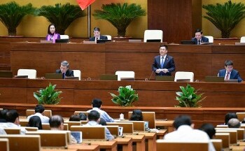 Bộ trưởng Bộ Công Thương giải trình, làm rõ về Luật Hóa chất (sửa đổi)