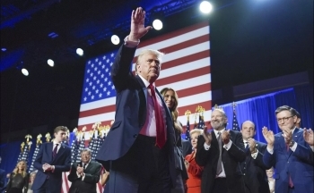 Ông Donald Trump dự định dỡ bỏ lệnh cấm cấp giấy phép xuất khẩu LNG
