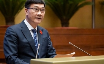 Cho phép cơ sở y tế công lập tự quyết định mua sắm thuốc, thiết bị y tế, vắc xin dịch vụ
