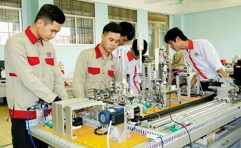 Liên kết tạo nguồn nhân lực cho công nghiệp hỗ trợ