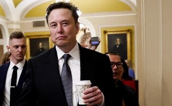 Tài sản của tỷ phú Elon Musk tăng 'phi mã' vượt 400 tỷ USD, thiết lập kỷ lục mới