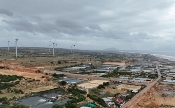 Bài 2 - Tự hào vì quê hương có nhà máy điện hạt nhân