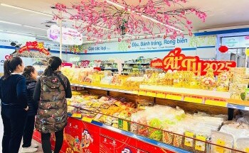 Siêu thị Co.opmart Huế cam kết bình ổn giá hàng hoá Tết