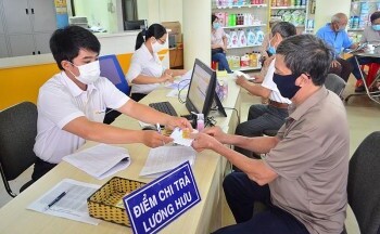 Gần 3,4 triệu người hưởng lương hưu và trợ cấp hàng tháng
