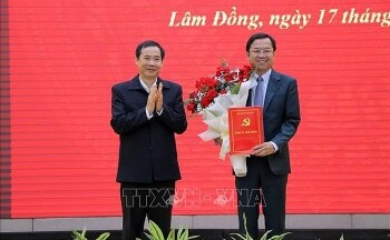 Nhân sự địa phương: Sáp nhập hai ban Đảng; bổ nhiệm lãnh đạo công an tỉnh, thành phố