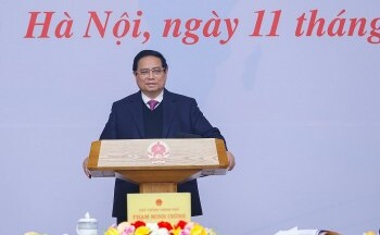 Thủ tướng: Ngành ngân hàng phải tiên phong thúc đẩy tăng trưởng