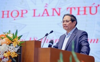 Thủ tướng: Không để 'rừng thủ tục' cản trở  người dân, doanh nghiệp