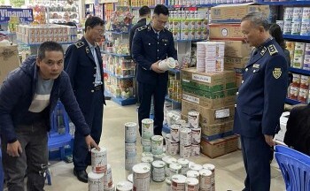 Bộ trưởng Nguyễn Hồng Diên yêu cầu tăng cường kiểm tra thị trường sữa, thuốc, thực phẩm bảo vệ sức khoẻ
