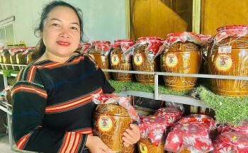 Phụ nữ nông thôn chủ động thích nghi với chuyển đổi số