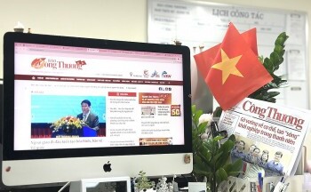'Thống nhất đất nước' trong từng khoảnh khắc đời thường
