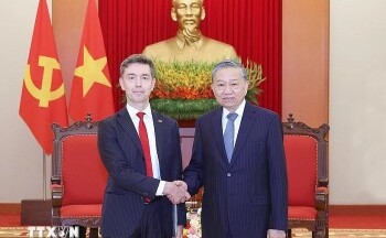 Tổng Bí thư: Hoan nghênh EU chú trọng hợp tác với Việt Nam trong chuyển đổi số, năng lượng tái tạo