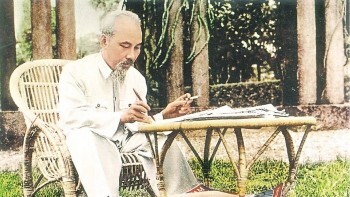 Kế tục xuất sắc sự nghiệp vĩ đại của Chủ tịch Hồ Chí Minh