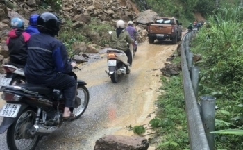 Mưa lớn liên tiếp ở Bắc bộ: 3 người thiệt mạng, nhiều tuyến đường bị sạt lở