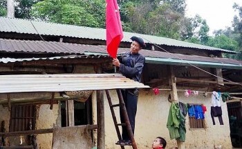 Xây dựng niềm tin tôn giáo đúng đắn để đồng bào tin vào Đảng và chế độ