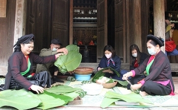 Bảo tàng Dân tộc học: Tái hiện không gian văn hóa Tết Việt