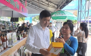 Đồng Tháp: Hỗ trợ cơ sở công nghiệp nông thôn tiêu biểu đầu tư thiết kế bao bì, phát triển thương hiệu