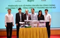 ¾ phiên đấu giá cổ phần bán hết khối lượng chào bán