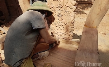 Hà Nội: Làng nghề gỗ truyền thống bắt nhịp sản xuất, đón đơn hàng mới