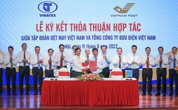 Tổng công ty Bưu điện Việt Nam, Tập đoàn Dệt may Việt Nam và Tổng công ty Hàng hải ký thỏa thuận hợp tác