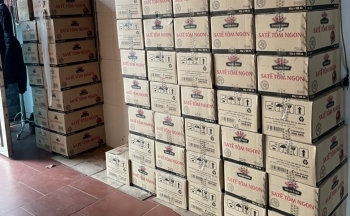 Tạm giữ hơn 28.000 lọ sa tế có dấu hiệu giả nhãn hiệu Thuận Phát