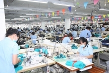 Dồn dập đơn hàng, doanh nghiệp vẫn 