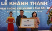 Petrolimex trao 1 tỷ đồng tặng Quỹ ASXH tỉnh Kon Tum