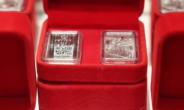 Giá bạc hôm nay 15/6/2025: Bạc đột ngột giảm