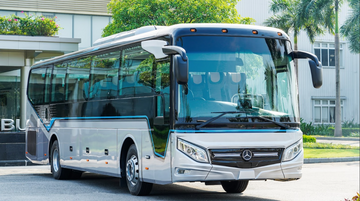 THACO AUTO xuất khẩu xe bus cao cấp Mercedes-Benz RS 1936 sang thị trường Thái Lan