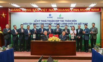 Petrovietnam ký kết hợp tác toàn diện với VIMC