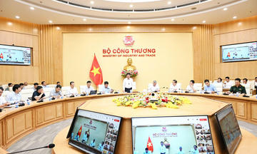 Bộ trưởng Bộ Công Thương yêu cầu thực hiện 6 nhóm giải pháp đảm bảo điện