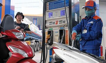 Giá xăng dầu hôm nay 01/07/2025: Giá dầu đi ngang