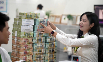 Ngân hàng mạnh tay giải ngân, tín dụng bất động sản bứt tốc