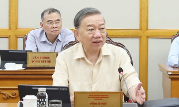 Tổng Bí thư : Mục tiêu xuyên suốt là phục vụ người dân và doanh nghiệp tốt hơn