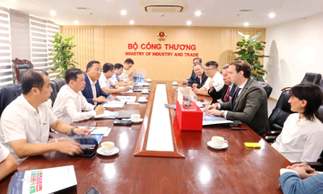 Thứ trưởng Nguyễn Hoàng Long Ok88vip tỷ lệ kèo World Cup 2026 với Karpowership về nhà máy điện nổi