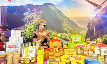 Sức sống mới trên cao nguyên đá - Bài cuối: Gắn du lịch với xúc tiến tiêu thụ sản phẩm địa phương