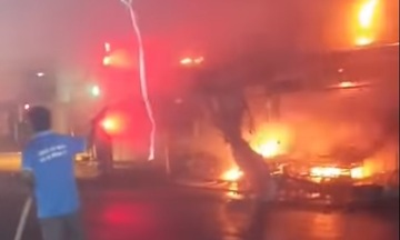 TP. Hồ Chí Minh: Hỏa hoạn thiêu rụi nhiều ki ốt chợ Lô 6, xã An Nhơn Tây