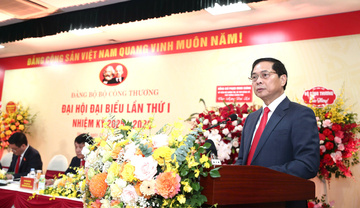 Phó Thủ tướng Bùi Thanh Sơn: Công Thương là 'lá cờ đầu' trên mặt trận kinh tế