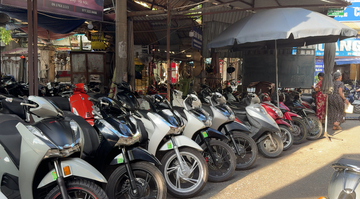 Chợ xe máy cũ Hà Nội ‘đóng băng’ sau lộ trình cấm xe xăng vào Vành đai 1 