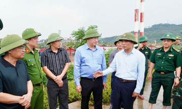 Bão số 3 áp sát, Thanh Hóa 'tạm gác' nghị trường để phòng, chống bão