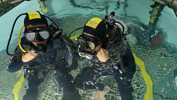 Cận cảnh nơi tôi luyện 