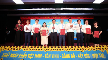 Ký kết Biên bản ghi nhớ hợp tác giữa Cục Xuất nhập khẩu và các đơn vị  báo chí