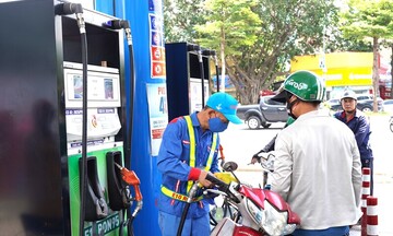Xăng sinh học E10: Lời giải kép cho 'bài toán' an ninh năng lượng và tương lai xanh
