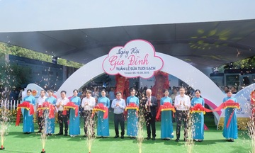 'Ngày hội Gia đình - Tuần lễ sữa tươi sạch 2025' chính thức khai mạc