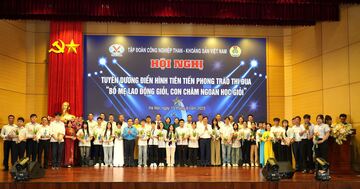 Hội nghị tuyên dương gia đình thợ mỏ điển hình 2025