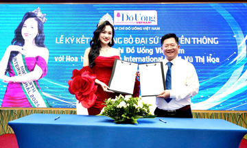 Hoa hậu Vũ Thị Hoa làm đại sứ truyền thông Tạp chí Đồ uống Việt Nam