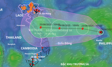 Thủ tướng yêu cầu tập trung ứng phó khẩn cấp bão số 5 