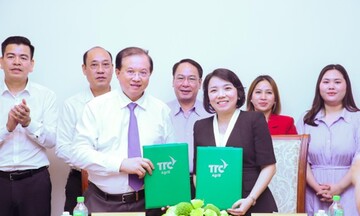 AgriS tặng nước uống dinh dưỡng miễn phí tại đại lễ 80 năm