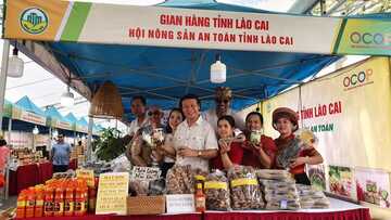 Lào Cai: Xây dựng thương hiệu nông sản bền vững cho đồng bào dân tộc