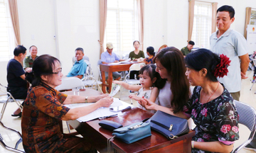 Gần 2.000 xã đã nhận kinh phí, còn hơn 1.300 xã chạy nước rút trao quà Quốc khánh